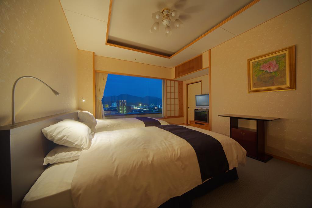 Jyoseikan Kōchi Quarto foto